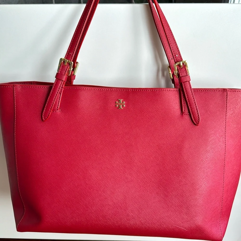 Tory Burch York Buckle Tote Saffiano Leather Kir Royale (Red)